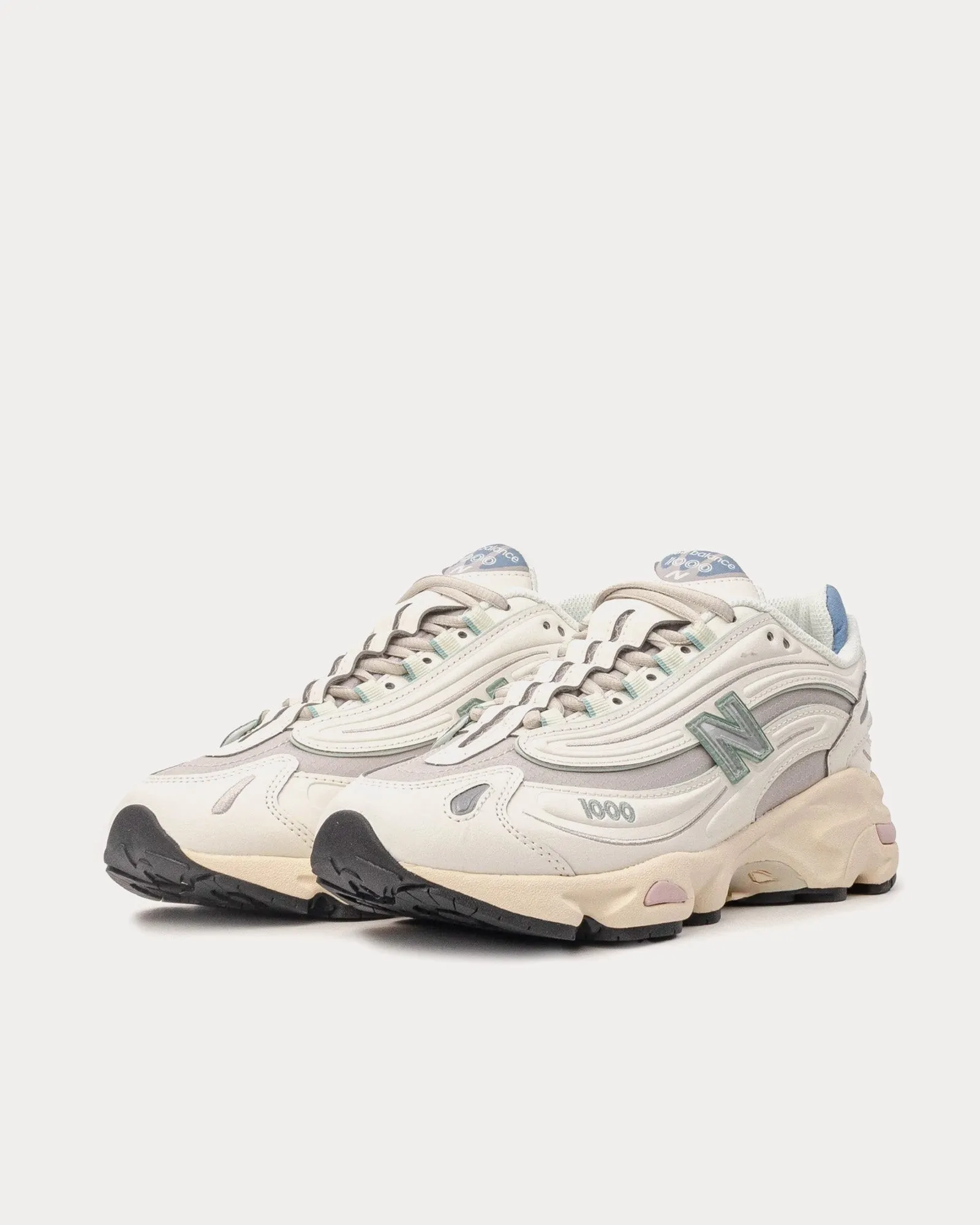 1000 Angora / Moonrock / Almond Oil Low Top Sneakers