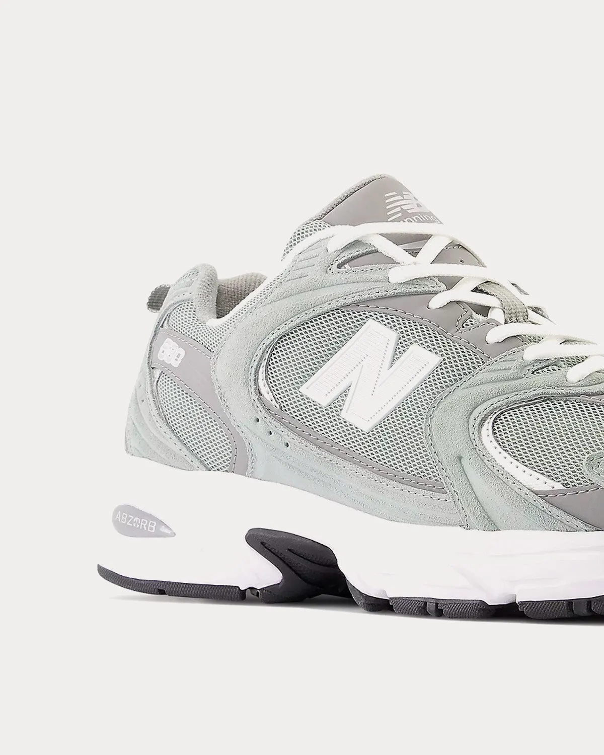 530 Juniper / Shadow Grey / Silver Metallic Low Top Sneakers