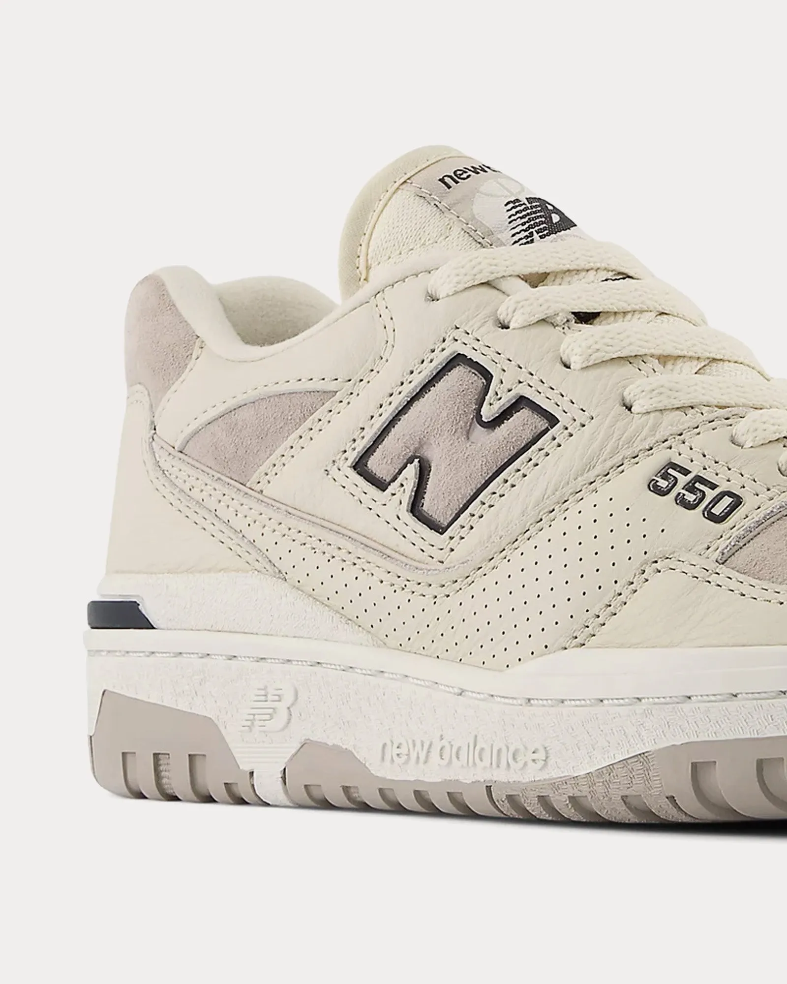 550 'Grey Days' Linen/ Moonrock / Phantom Low Top Sneakers