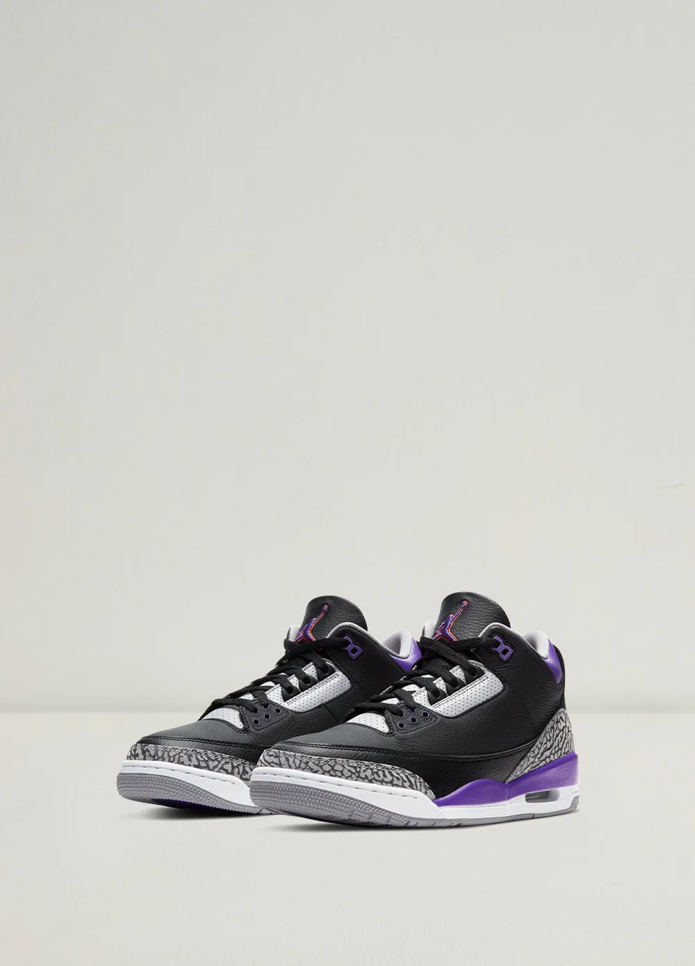 Air Jordan 3 Retro Sneakers