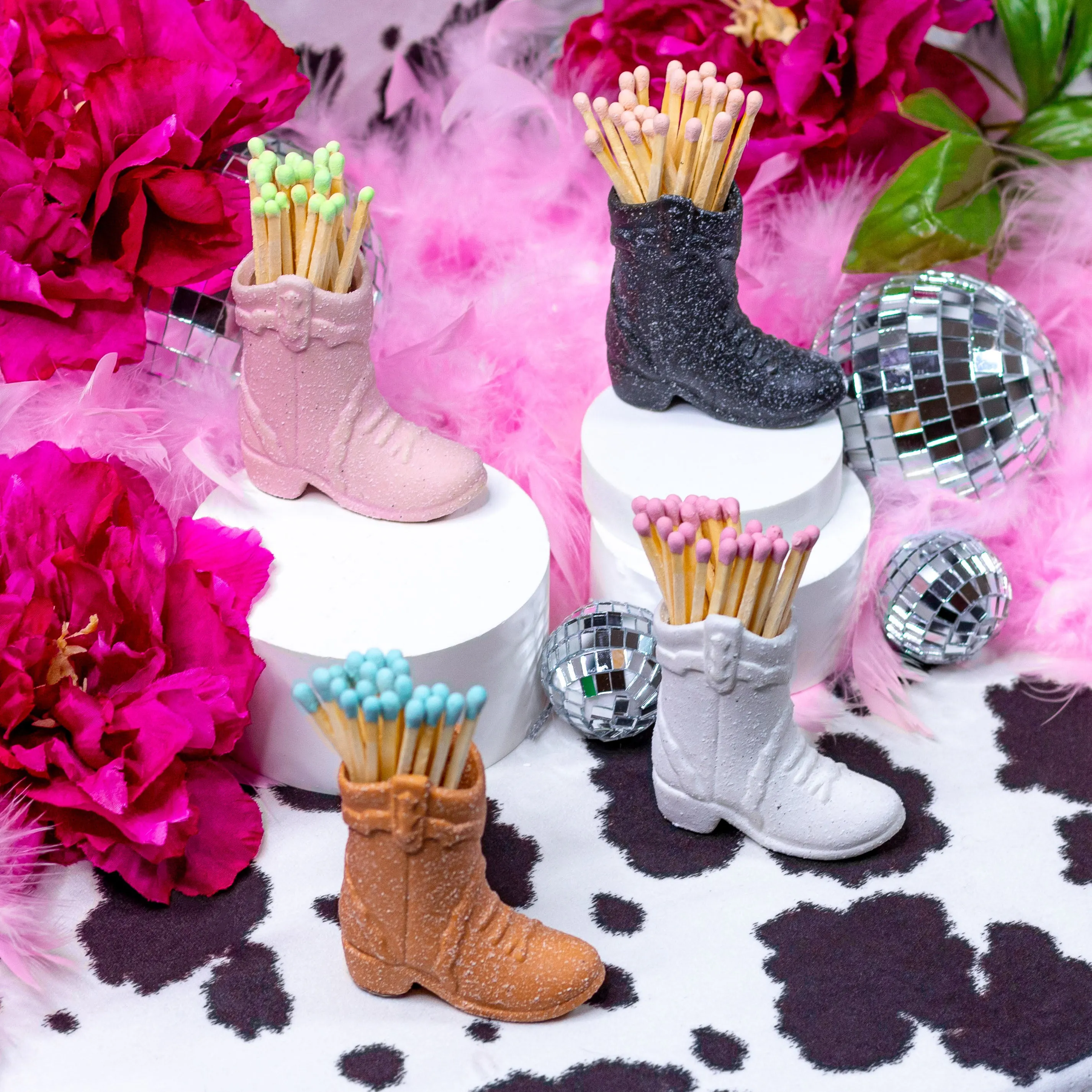 Cowboy Boot Match Holder   Striker- Pink