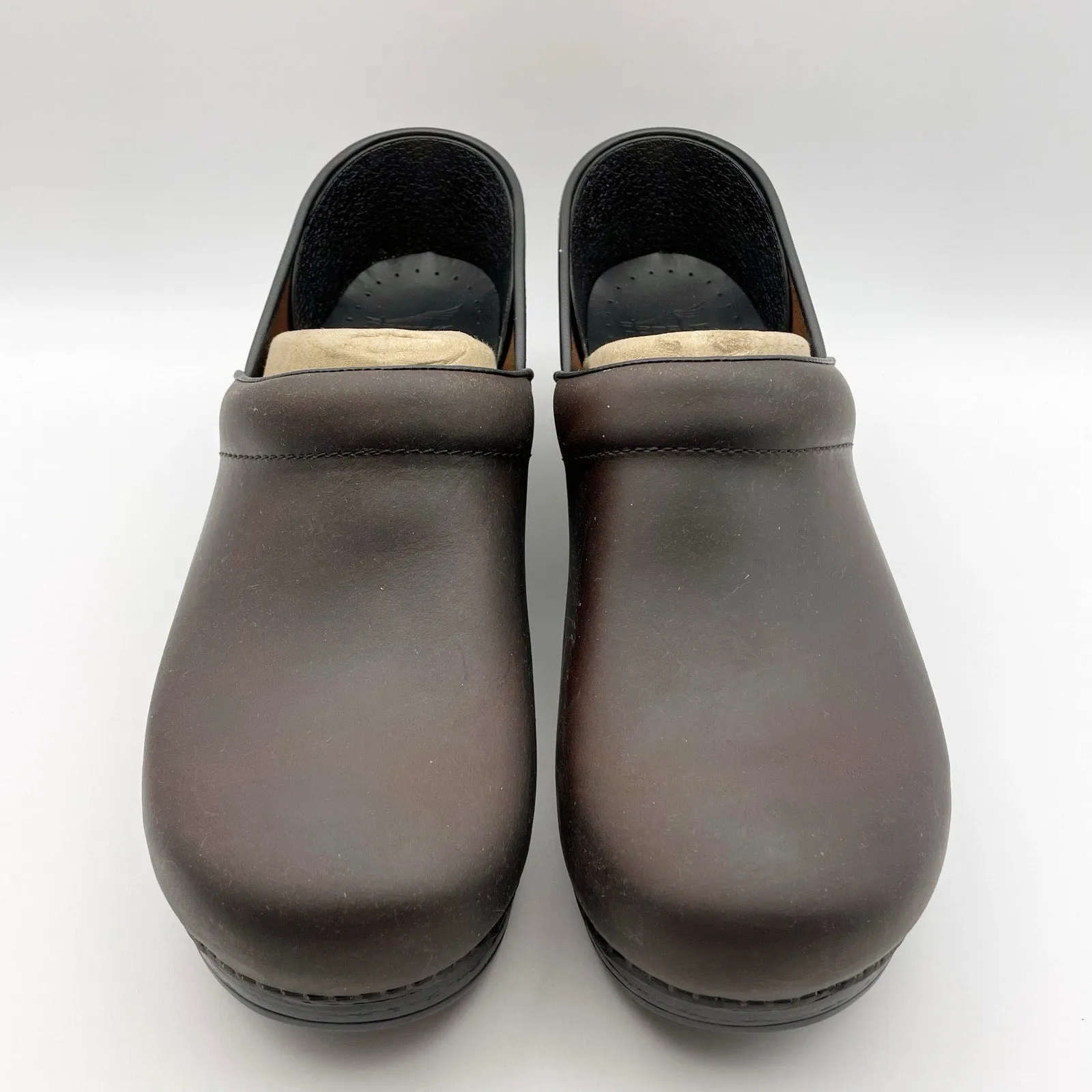 Dansko Men's Professional Pro Oiled Clogs EU 45W US 11.5-12 WIDE Brown