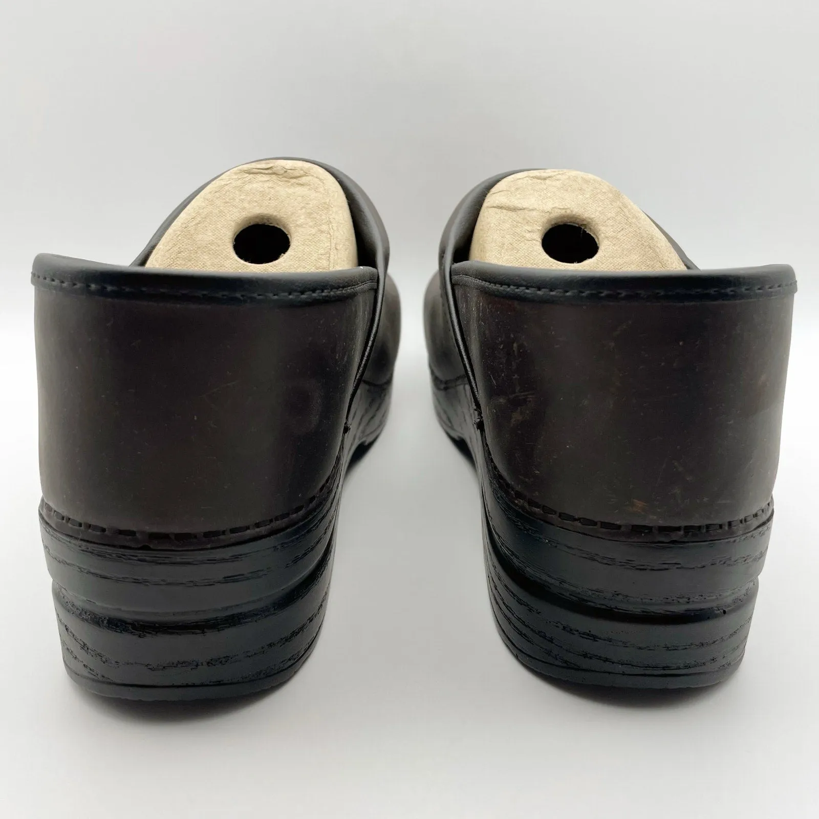 Dansko Men's Professional Pro Oiled Clogs EU 45W US 11.5-12 WIDE Brown