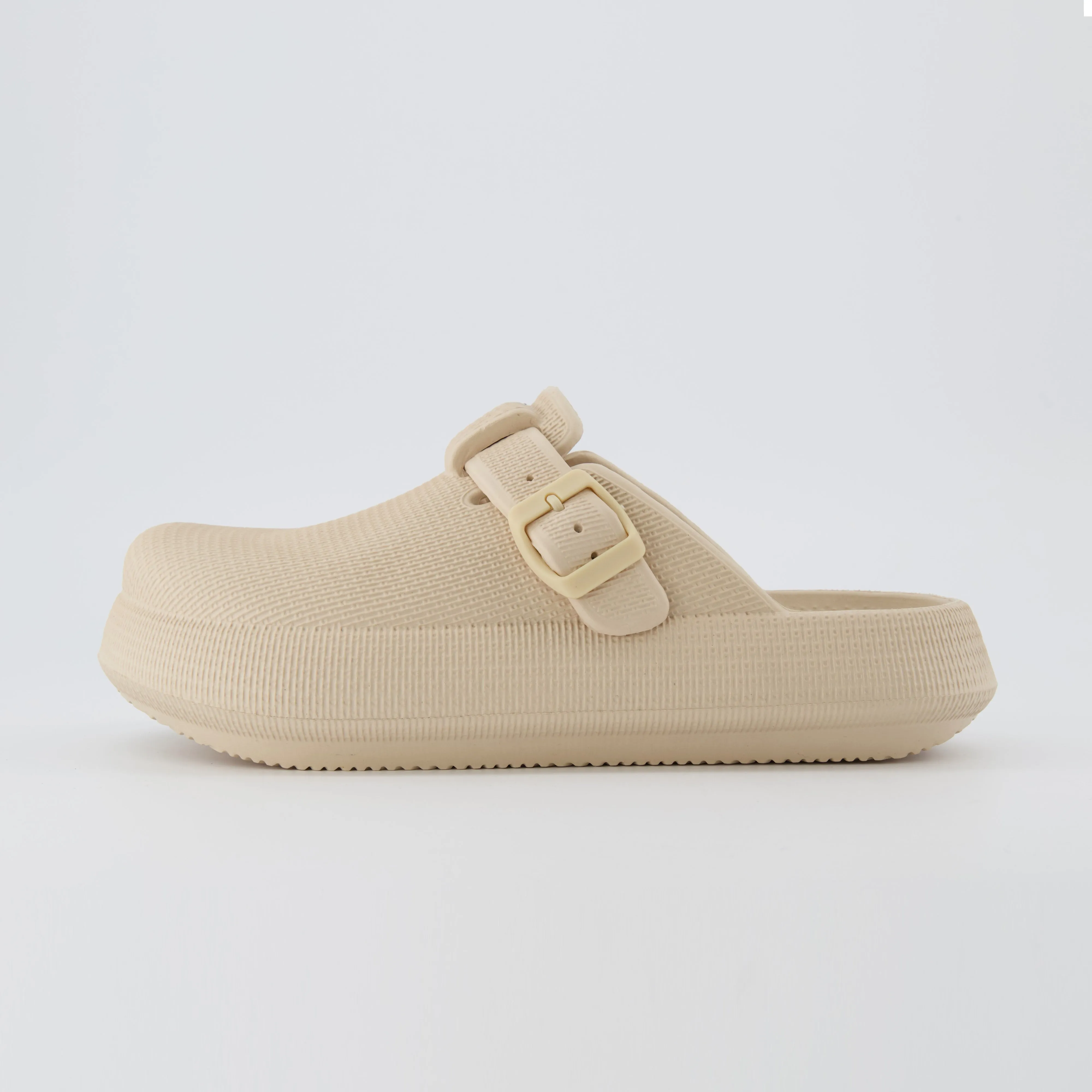 Fable Cloud Clog