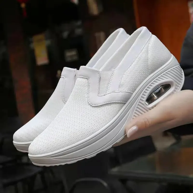Lightweight sneakers for women | Perfect for everyday use