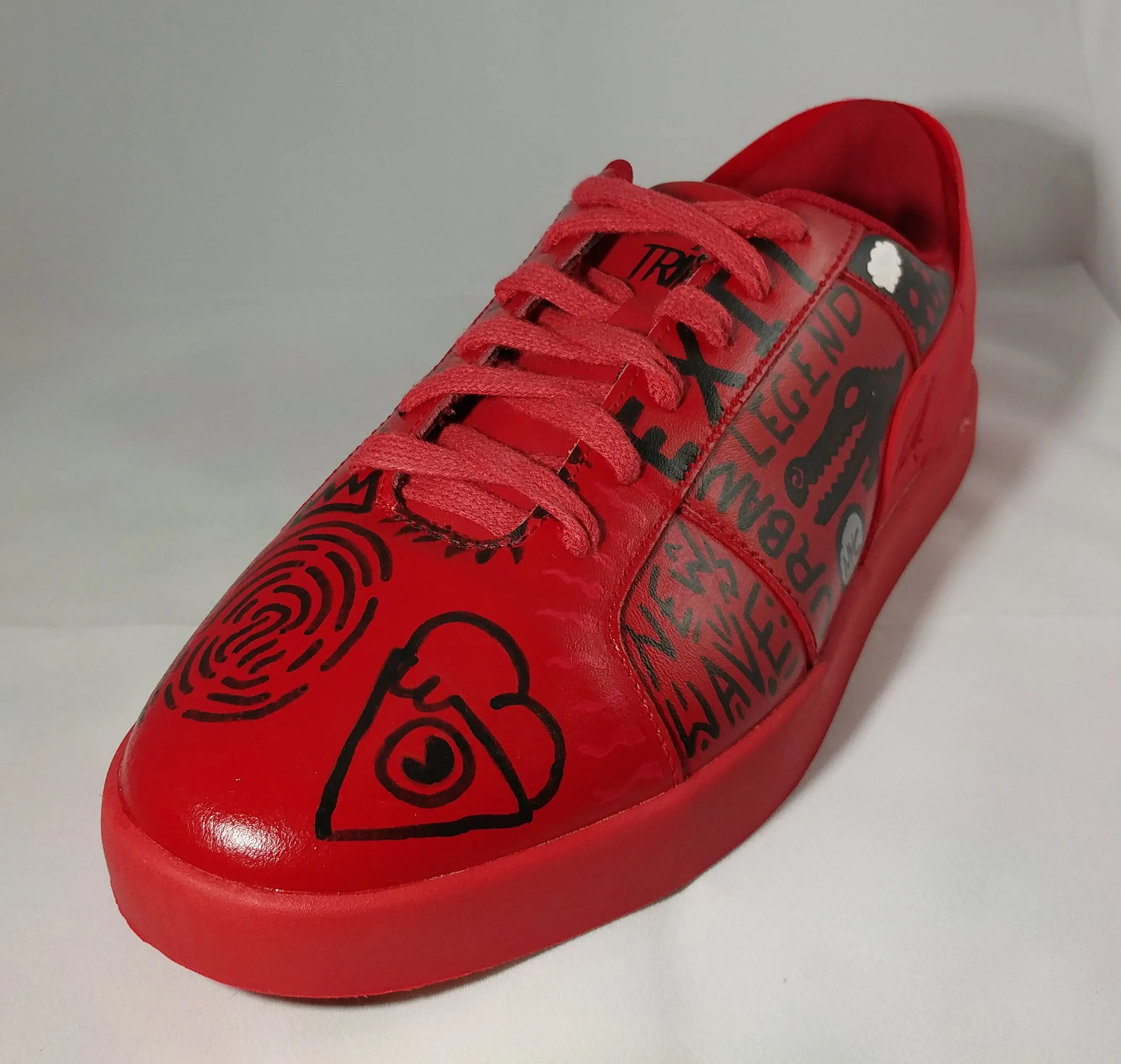 Triesti shoes: Red Graffiti