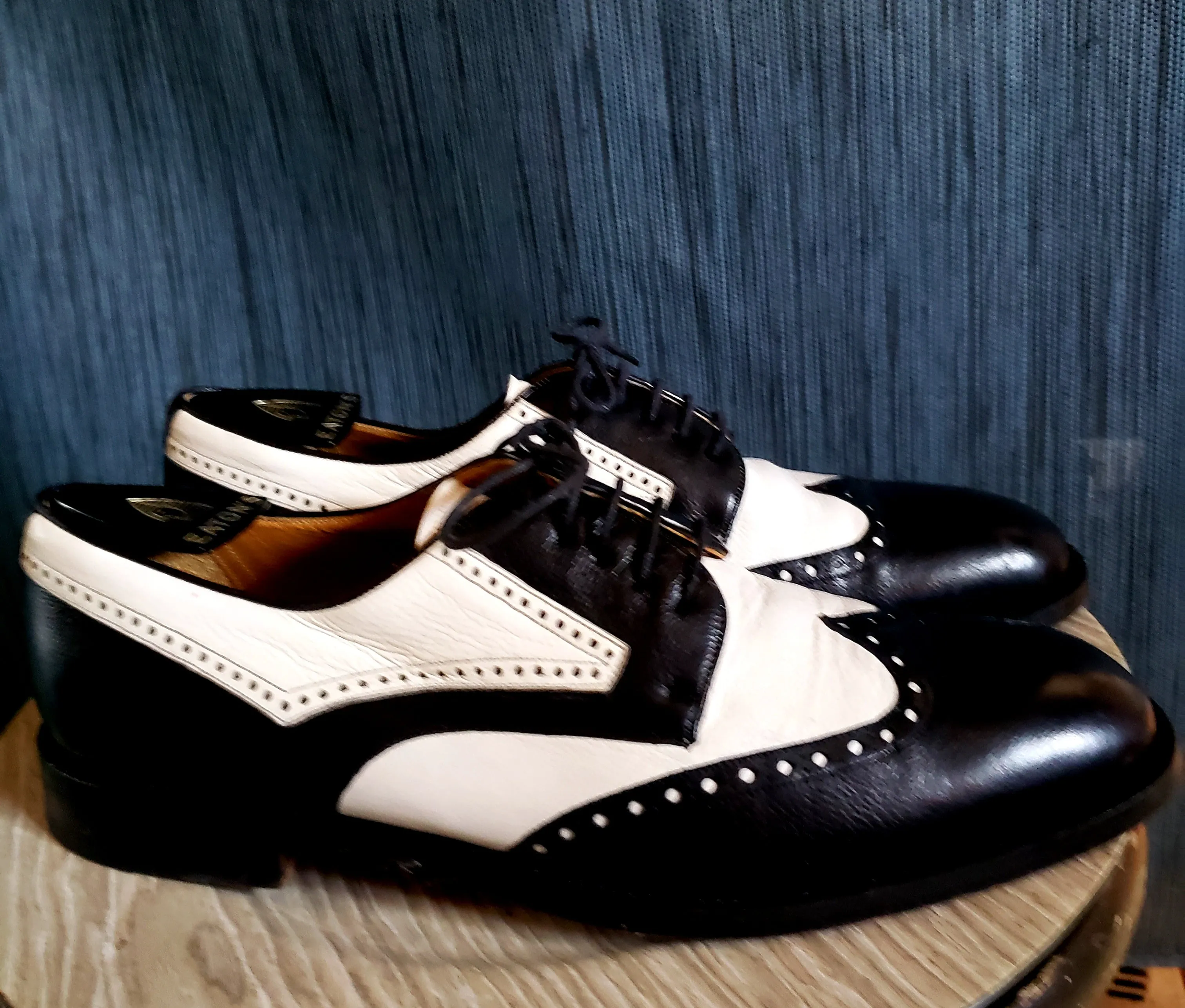 Vintage Mezlan Tulum Brogue Wingtip Oxford Mens Shoes 8.5 US, SOLD