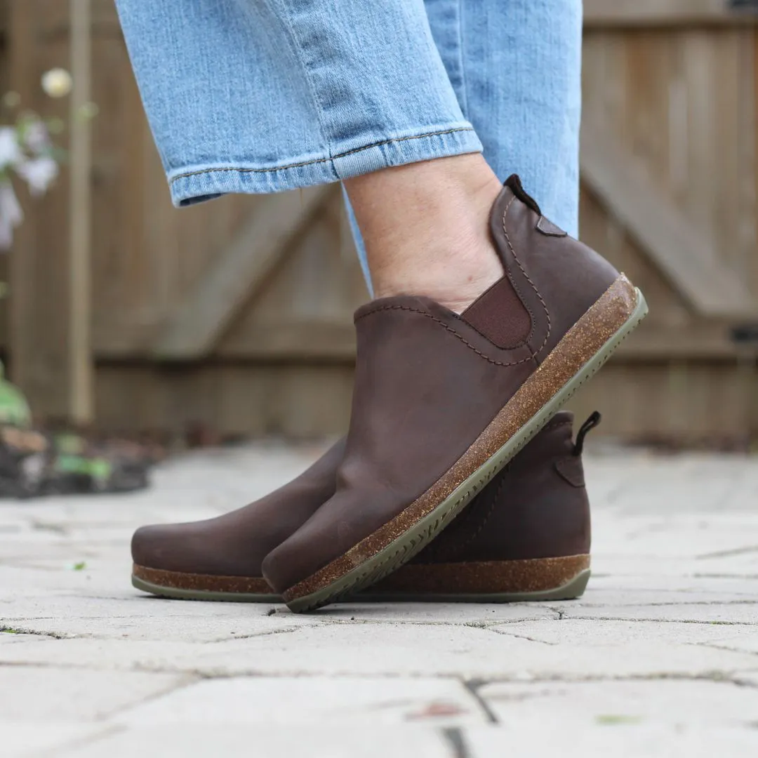 Women's 'Lieben' Chelsea Boot - Leather
